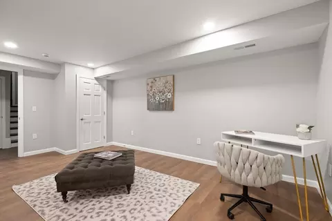 134 Brooks, Worcester, MA 01606 photo 33