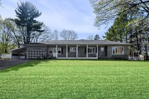 17 Cyr Dr, Lawrence, MA 01843