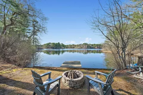 170 Lake Shore Dr, Duxbury, MA 02332