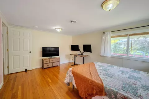 Bedroom - 18 Ellis Dr, Worcester, MA 01609 photo 3 of 6