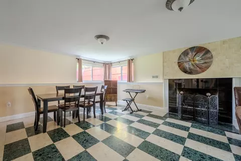 Dining - 18 Ellis Dr, Worcester, MA 01609 photo 2 of 3