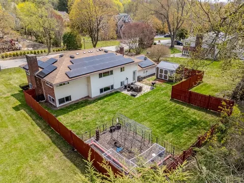 View/Area - 18 Ellis Dr, Worcester, MA 01609 photo 1 of 5