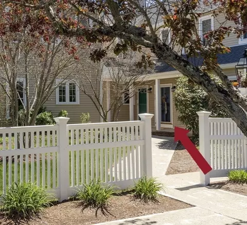 317 Tilden Commons Ln #317, Braintree, MA 02184