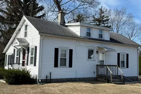 185 West St, Ludlow, MA 01056