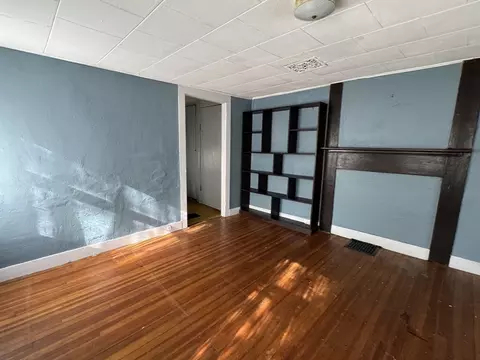 Living - 47 Claverack Rd, Whately, MA 01093 photo 5 of 5