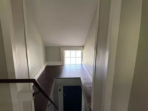 Entry Way - 47 Claverack Rd, Whately, MA 01093 photo 4 of 4