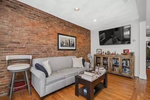 508 E 3rd St, Boston, MA 02127 photo 8