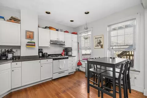 508 E 3rd St, Boston, MA 02127 photo 11