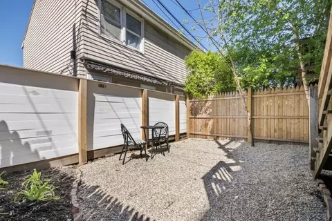 508 E 3rd St, Boston, MA 02127 photo 4