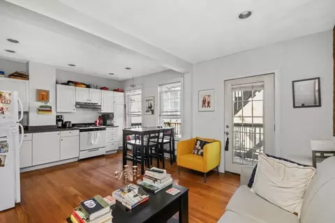 508 E 3rd St, Boston, MA 02127 photo 7