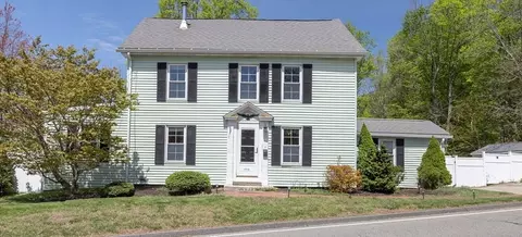 406 Pakachoag St, Auburn, MA 01501
