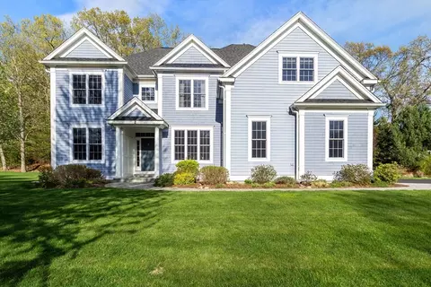 2 Brooke Rd, Boylston, MA 01505