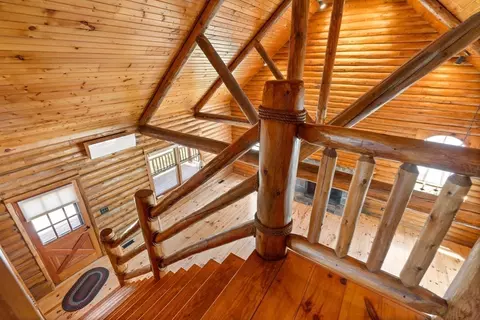 Entry Way - 80 Anderson Rd, Ware, MA 01082 photo 1 of 1