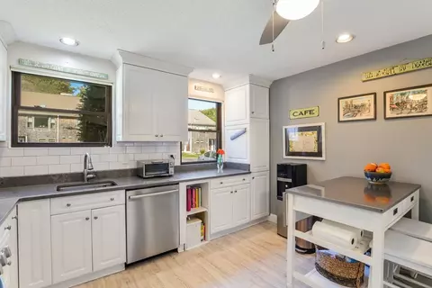 4 Riverview Ave #G, Mashpee, MA 02649 photo 5