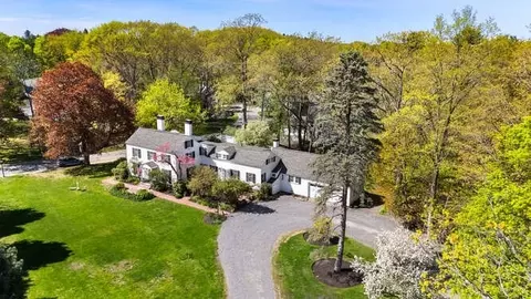 1303 Massachusetts Ave, Lexington, MA 02421