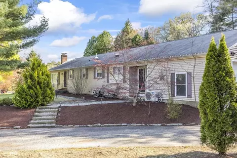 124 Wilson St, Marlborough, MA 01752