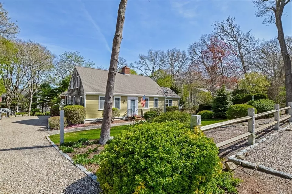 Exterior - 70 Ambleside Dr, Falmouth, MA 02540 photo 1 of 9
