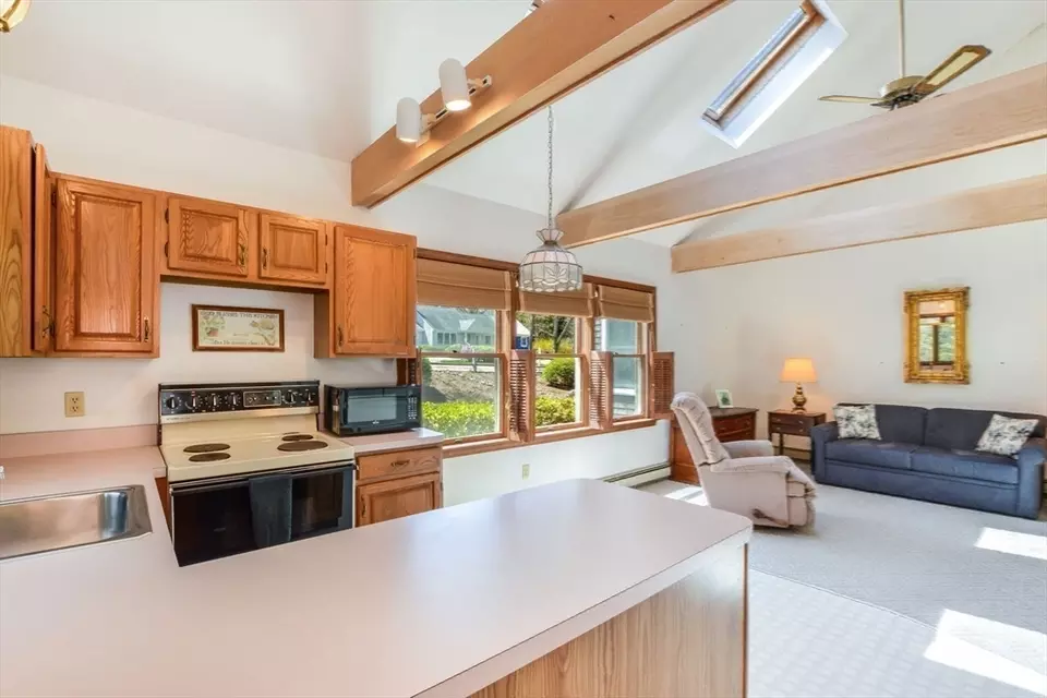 Kitchen - 70 Ambleside Dr, Falmouth, MA 02540 photo 4 of 5