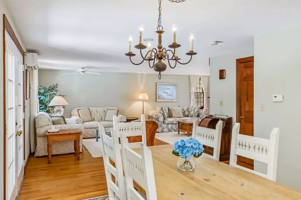 Dining - 70 Ambleside Dr, Falmouth, MA 02540 photo 1 of 3
