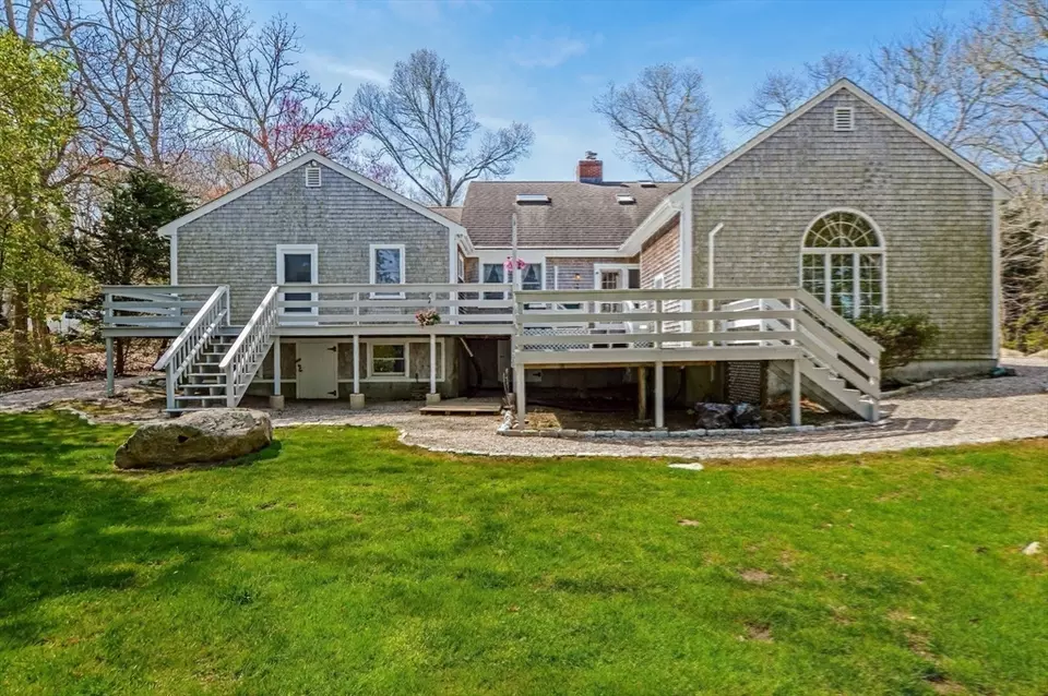 Exterior - 70 Ambleside Dr, Falmouth, MA 02540 photo 8 of 9