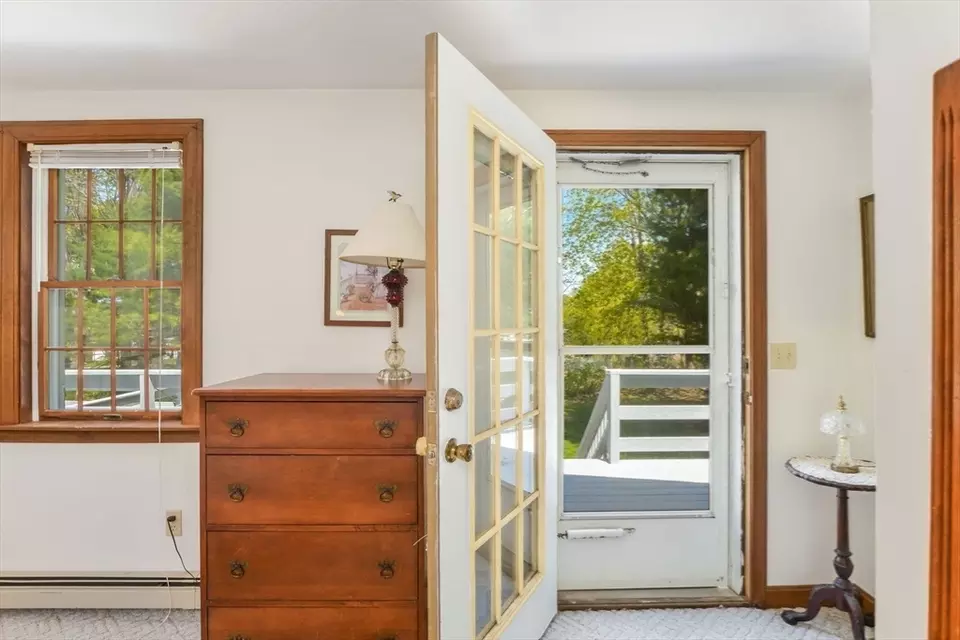 Entry Way - 70 Ambleside Dr, Falmouth, MA 02540 photo 6 of 6