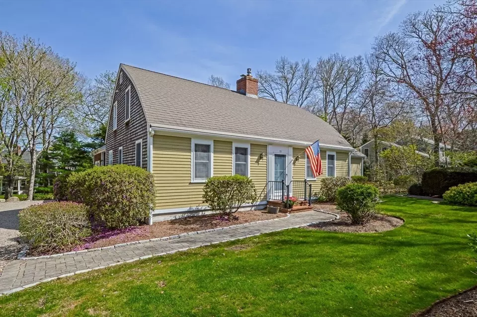 Exterior - 70 Ambleside Dr, Falmouth, MA 02540 photo 2 of 9