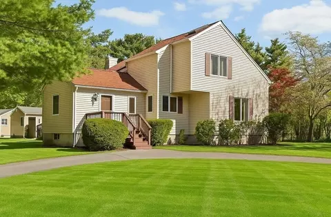 52 Wainwright Ave, Weymouth, MA 02190
