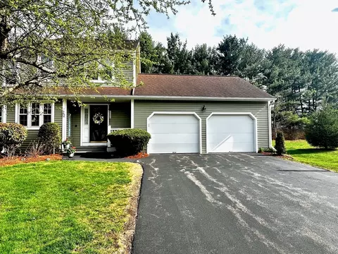 20 Godfrey Ln #20, Milford, MA 01757