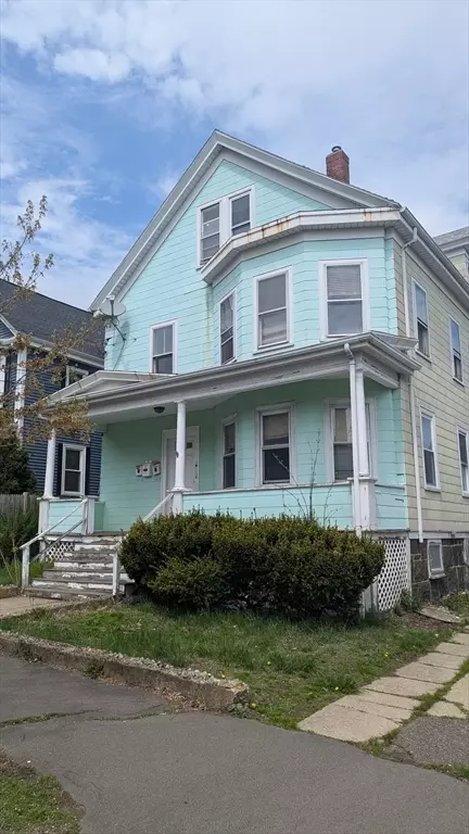 24 Dunlap St, Salem, MA 01970