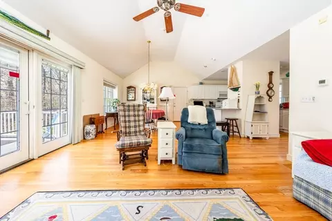 69 Regatta Dr, Mashpee, MA 02649 photo 8