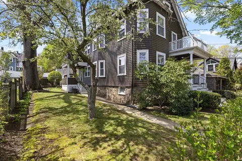 118 Fletcher St, West Roxbury, MA 02132