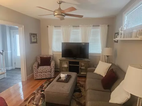 26 Montrose St, Everett, MA 02149 photo 11