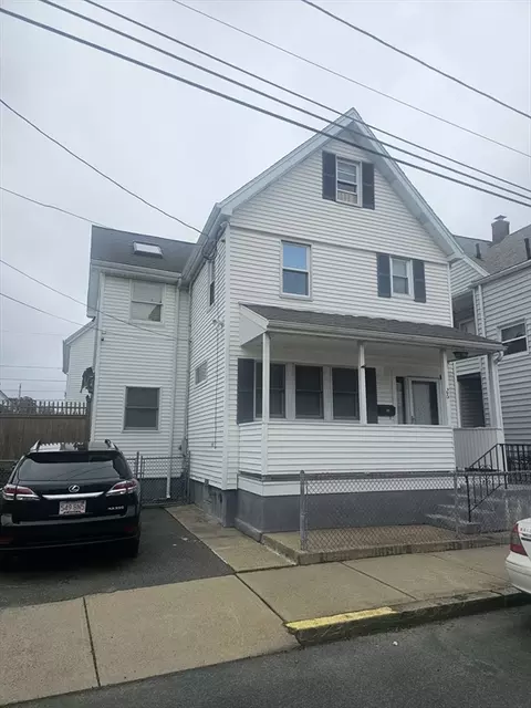 26 Montrose St, Everett, MA 02149 photo 3
