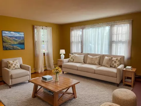 701 Parker St, Springfield, MA 01129 photo 5