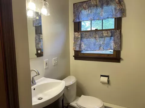 701 Parker St, Springfield, MA 01129 photo 19