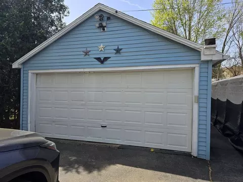 4 Chester Ave, Ware, MA 01082 photo 6