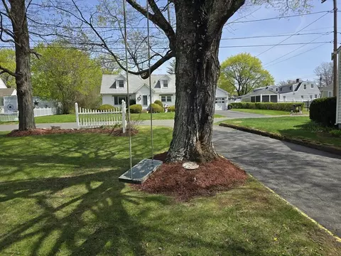 4 Chester Ave, Ware, MA 01082 photo 8