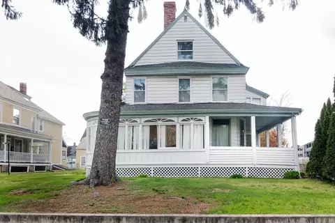 36 May St, Worcester, MA 01610