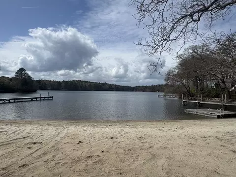 159 Little Sandy Pond Rd, Plymouth, MA 02360
