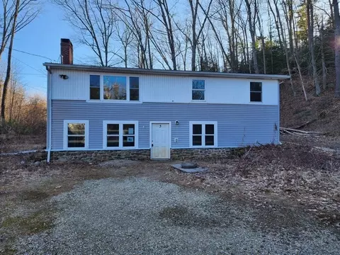 3 Chaffee Rd, Holland, MA 01521