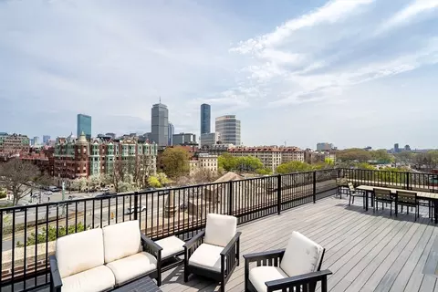 60 Charlesgate W #BA, Boston, MA 02215
