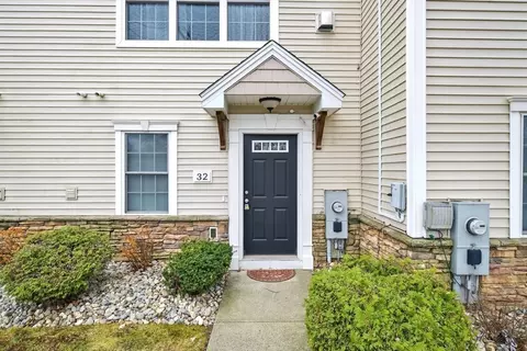 32 Regency Ct #13, Chicopee, MA 01020 photo 35