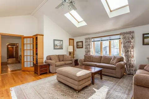 227 N Ogden St, Fall River, MA 02723 photo 12