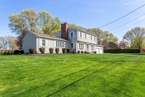227 N Ogden St, Fall River, MA 02723 photo 5