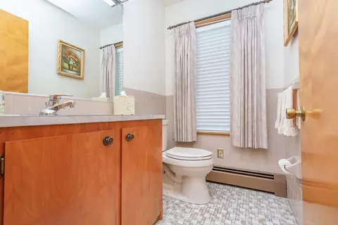 227 N Ogden St, Fall River, MA 02723 photo 32