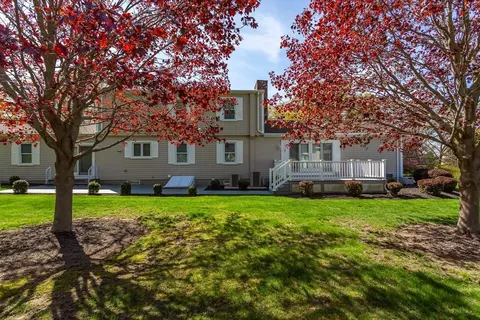 227 N Ogden St, Fall River, MA 02723 photo 7