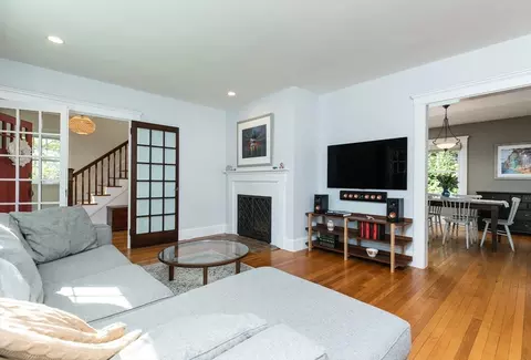 28 Bertram St, Beverly, MA 01915 photo 6