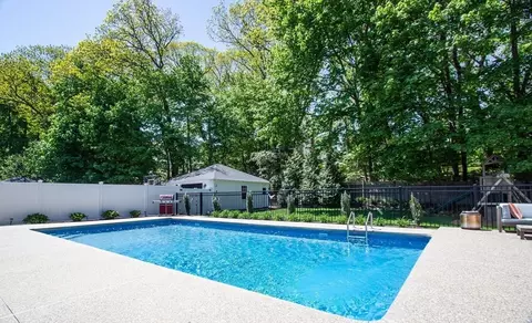 28 Bertram St, Beverly, MA 01915 photo 28