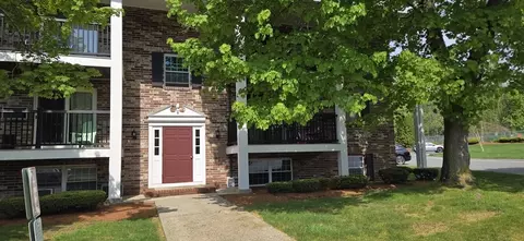 4 Walker Rd #2, North Andover, MA 01845