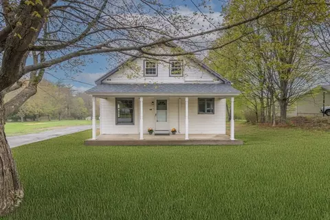 146 Leyden Rd, Greenfield, MA 01301